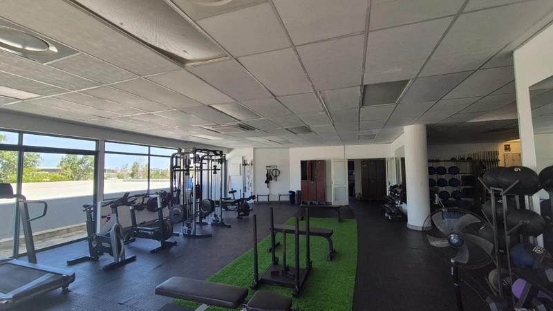To Let Commercial Property for Rent in Somerset West Western Cape
